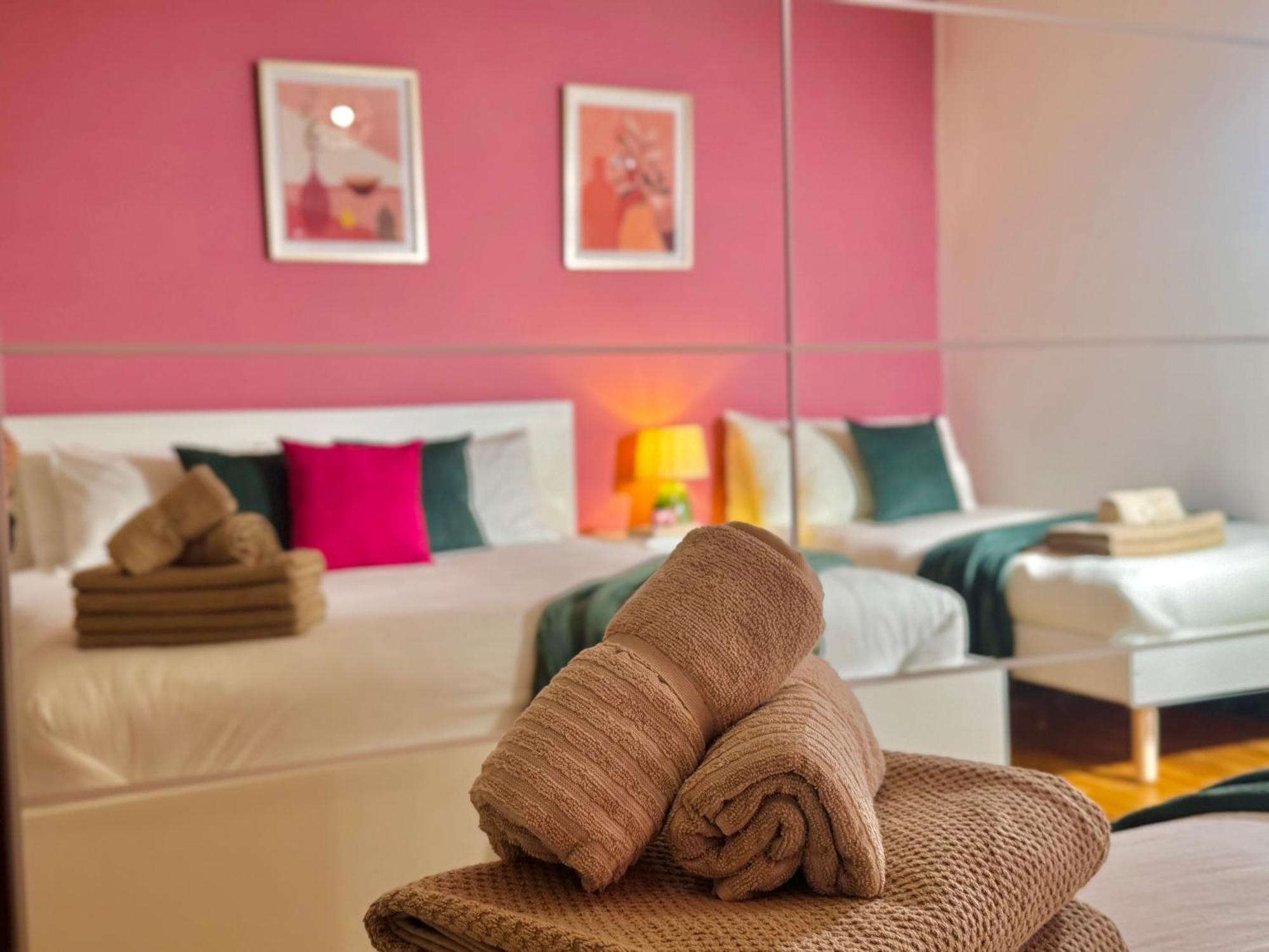Modern 1-Bed Apt 30Min To Central London & Parking Екстер'єр фото