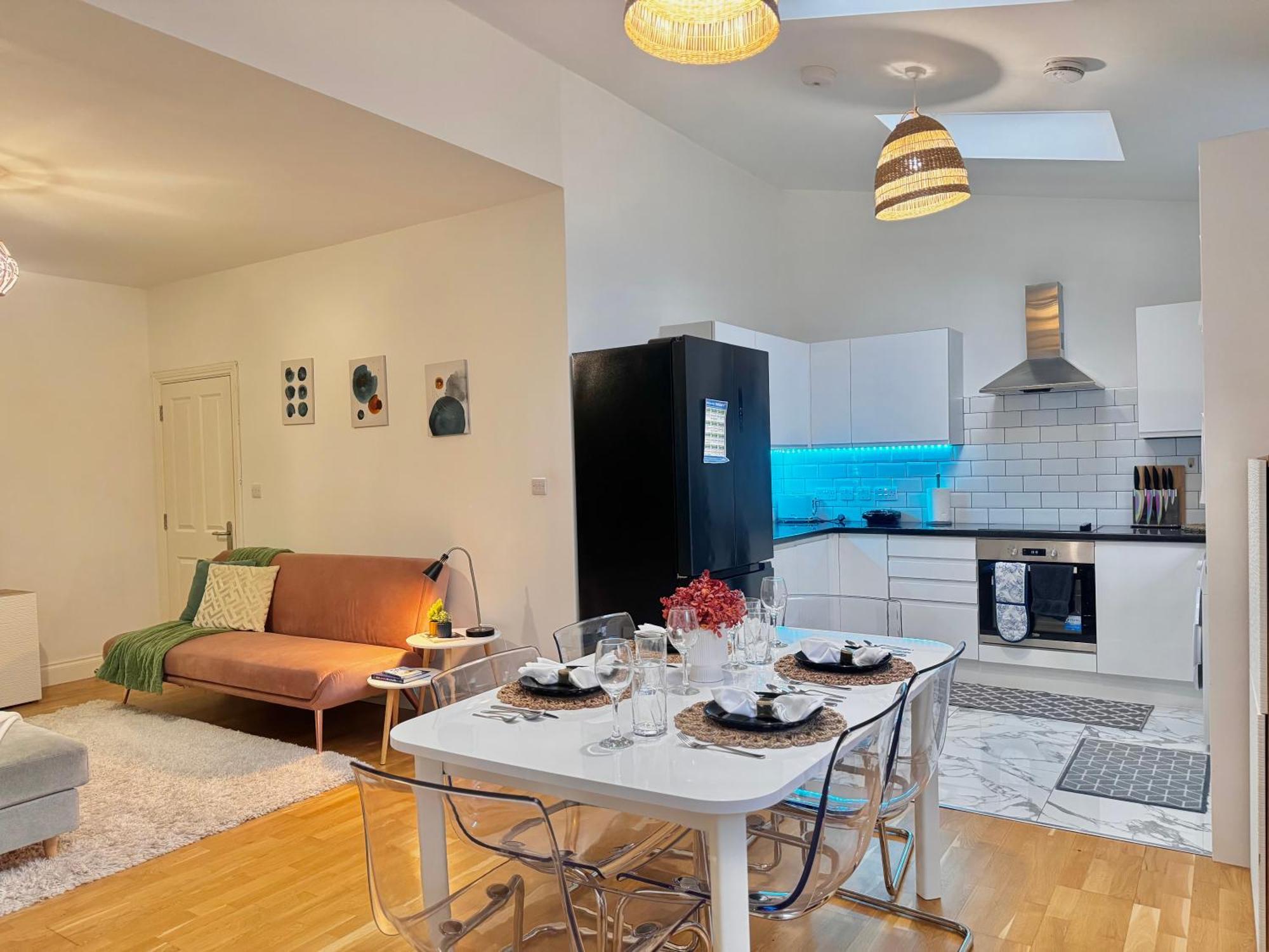 Modern 1-Bed Apt 30Min To Central London & Parking Екстер'єр фото
